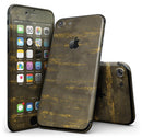 Gold_Icicles_over_Dark_Fog_-_iPhone_7_-_FullBody_4PC_v1.jpg