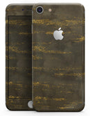Gold Icicles over Dark Fog - Skin-kit for the iPhone 8 or 8 Plus