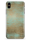 Gold Scratched Foil v4 - iPhone X Clipit Case