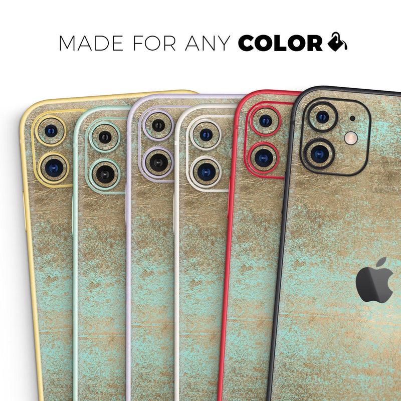 Gold Scratched Foil v4 - Skin-Kit compatible with the Apple iPhone 13, 13 Pro Max, 13 Mini, 13 Pro, iPhone 12, iPhone 11 (All iPhones Available)