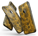 Golden_Catipillar_Fur_-_iPhone_7_-_FullBody_4PC_v11.jpg