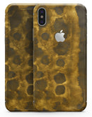 Golden Catipillar Fur - iPhone X Skin-Kit