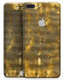 Golden Smoked Feathers - Skin-kit for the iPhone 8 or 8 Plus