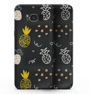 Golden Yellow Pineapple Over Black - Samsung Galaxy S8 Full-Body Skin Kit
