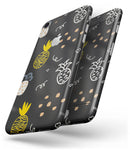 Golden Yellow Pineapple Over Black - Skin-kit for the iPhone 8 or 8 Plus