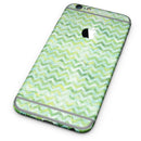 Green_Basic_Watercolor_Chevron_Pattern_-_iPhone_6s_-_Sectioned_-_View_9.jpg