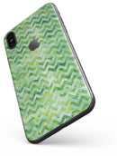 Green Basic Watercolor Chevron Pattern - iPhone X Skin-Kit