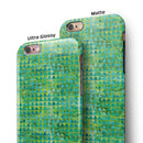 Green Textured Triangle Pattern iPhone 6/6s or 6/6s Plus 2-Piece Hybrid INK-Fuzed Case