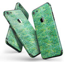 Green_Textured_Triangle_Pattern_-_iPhone_7_-_FullBody_4PC_v11.jpg