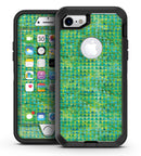 Green_Textured_Triangle_Pattern_iPhone7_Defender_V2.jpg