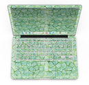 Green Watercolor Giraffe Pattern - MacBook Pro with Retina Display Full-Coverage Skin Kit