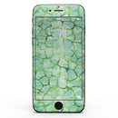Green_Watercolor_Giraffe_Pattern_-_iPhone_6s_-_Sectioned_-_View_11.jpg