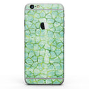 Green_Watercolor_Giraffe_Pattern_-_iPhone_6s_-_Sectioned_-_View_15.jpg