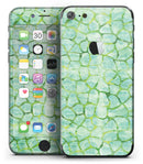 Green_Watercolor_Giraffe_Pattern_-_iPhone_7_-_FullBody_4PC_v2.jpg