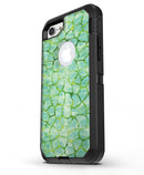 Green_Watercolor_Giraffe_Pattern_iPhone7_Defender_V3.jpg