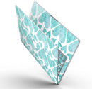 Green_Watercolor_Hearts_Pattern_-_13_MacBook_Pro_-_V9.jpg