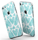 Green_Watercolor_Hearts_Pattern_-_iPhone_7_-_FullBody_4PC_v3.jpg