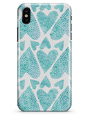 Green Watercolor Hearts Pattern - iPhone X Clipit Case