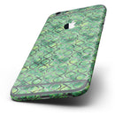 Green_Watercolor_Helix_Pattern_-_iPhone_6s_-_Sectioned_-_View_2.jpg