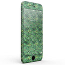 Green_Watercolor_Helix_Pattern_-_iPhone_6s_-_Sectioned_-_View_8.jpg