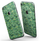 Green_Watercolor_Helix_Pattern_-_iPhone_7_-_FullBody_4PC_v3.jpg