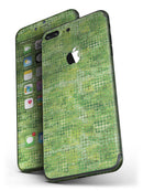 Green_Watercolor_Polka_Dots_-_iPhone_7_Plus_-_FullBody_4PC_v4.jpg