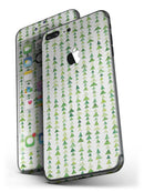 Green_Watercolor_Triangle_Pattern_V2_-_iPhone_7_Plus_-_FullBody_4PC_v4.jpg