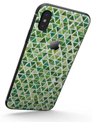 Green Watercolor Triangle Pattern - iPhone X Skin-Kit