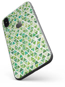Green Watercolor Triangle Pattern - iPhone X Skin-Kit