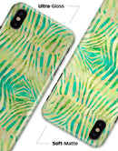 Green Watercolor Zebra Pattern - iPhone X Clipit Case