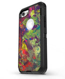 Green_and_Red_Wet_Oil_Paint_Canvas_iPhone7_Defender_V3.jpg