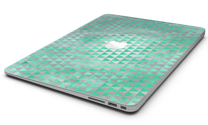 Green_and_Silver_Watercolor_Triangle_Pattern_-_13_MacBook_Air_-_V8.jpg