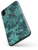 Green and Teal Floral Velvet v3 - iPhone X Skin-Kit