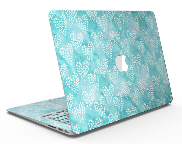 Green_and_White_Watercolor_Hearts_Pattern_-_13_MacBook_Air_-_V1.jpg