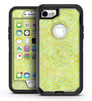 Green_and_Yellow_Watercolor_Helix_Pattern_iPhone7_Defender_V2.jpg