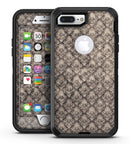 Grunge Decayed Damask Pattern - iPhone 7 Plus/8 Plus OtterBox Case & Skin Kits