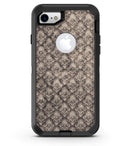 Grunge_Decayed_Damask_Pattern_iPhone7_Defender_V1.jpg
