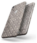 Grunge Decayed Damask Pattern - Skin-kit for the iPhone 8 or 8 Plus