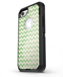 Grunge_Green_Horizontal_Chevron_Pattern__iPhone7_Defender_V3.jpg