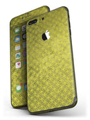 Grunge_Yellow_Overlapping_Circles_-_iPhone_7_Plus_-_FullBody_4PC_v4.jpg
