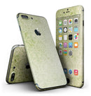 Grunge_green_Yellow_Damask_Pattern_-_iPhone_7_Plus_-_FullBody_4PC_v2.jpg
