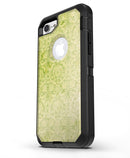 Grunge_green_Yellow_Damask_Pattern_iPhone7_Defender_V3.jpg