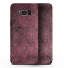 Grungy Black and Maroon Damask Pattern - Samsung Galaxy S8 Full-Body Skin Kit