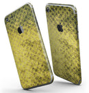 Grungy_Black_and_Yellow_Rococo_Pattern_-_iPhone_7_-_FullBody_4PC_v3.jpg