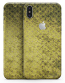 Grungy Black and Yellow Rococo Pattern - iPhone X Skin-Kit