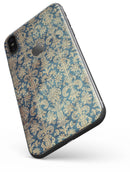 Grungy Blue and Tan Rococo Pattern - iPhone X Skin-Kit