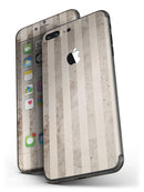 Grungy_Brown_Vertical_Stripes_-_iPhone_7_Plus_-_FullBody_4PC_v4.jpg