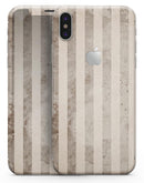 Grungy Brown Vertical Stripes - iPhone X Skin-Kit