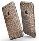 Grungy_Brown_and_Tan_Horizontal_Rococo_Pattern_-_iPhone_7_-_FullBody_4PC_v3.jpg