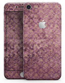 Grungy Burgundy Royal Pattern - Skin-kit for the iPhone 8 or 8 Plus